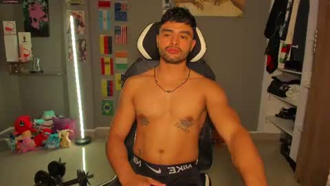 Snapshot of jordanrossie chatting on 07/17/26, 01:56 JordanRossie online show from 07/17/26, 01:56