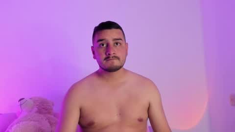 Snapshot of jordy_and_sofi chatting on 11/19/25, 03:50 JORDY AND SOFI online show from 11/19/25, 03:50