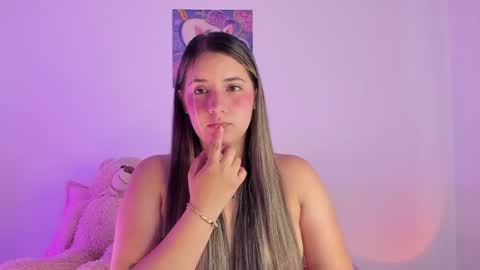 Snapshot of jordy_and_sofi chatting on 04/22/26, 09:27 JORDY AND SOFI online show from 04/22/26, 09:27