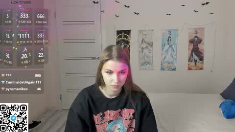 Snapshot of jorroger chatting on 11/06/25, 03:18 Mila online show from 11/06/25, 03:18