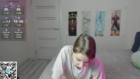 Snapshot of jorroger chatting on 11/13/25, 08:08 Mila online show from 11/13/25, 08:08