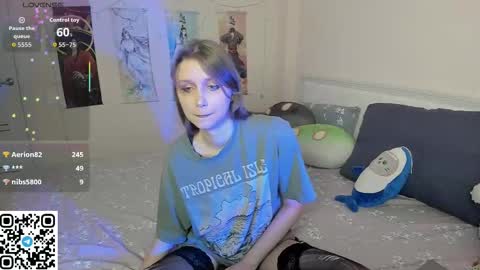 Snapshot of jorroger chatting on 11/19/25, 12:54 Mila online show from 11/19/25, 12:54