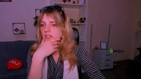 Snapshot of jose_fairy chatting on 10/06/25, 07:33 jose_fairy online show from 10/06/25, 07:33