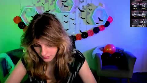 Snapshot of jose_fairy chatting on 10/28/25, 09:57 jose_fairy online show from 10/28/25, 09:57