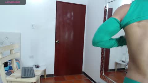 jose_rumbero91 online show from 03/01/25, 11:39