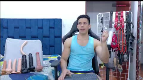 Snapshot of jose_rumbero91 chatting on 04/21/26, 02:04 jose_rumbero91 online show from 04/21/26, 02:04