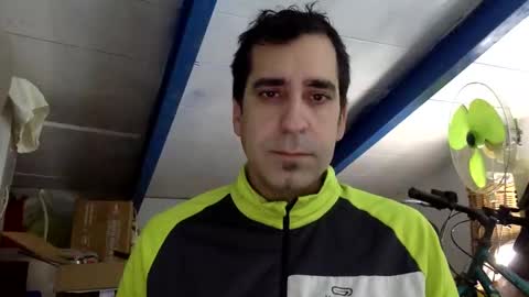 Snapshot of joseacv6 chatting on 02/06/25, 05:25 j.a online show from 02/06/25, 05:25