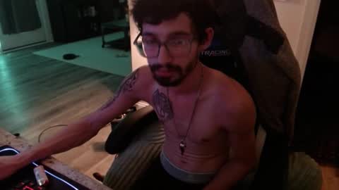 Snapshot of josefturner1 chatting on 11/14/25, 01:37 Josef online show from 11/14/25, 01:37