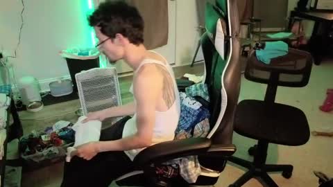 Snapshot of josefturner1 chatting on 04/08/26, 02:11 Josef online show from 04/08/26, 02:11