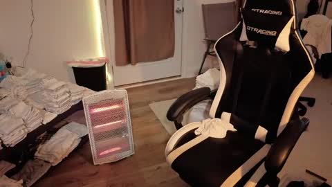 Snapshot of josefturner1 chatting on 04/09/26, 07:25 Josef online show from 04/09/26, 07:25