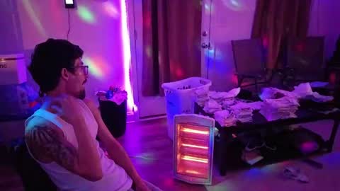 Snapshot of josefturner1 chatting on 04/15/26, 06:53 Josef online show from 04/15/26, 06:53