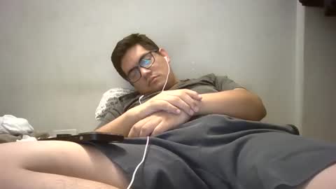 TwinkJoselinoHot online show from 01/10/25, 06:53