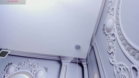 Katalina online show from 02/01/25, 06:19