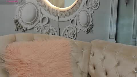 Katalina online show from 02/11/25, 12:28