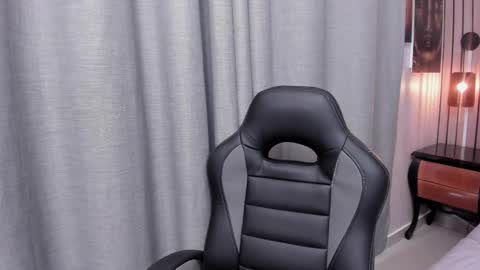 Katalina online show from 03/04/25, 09:11