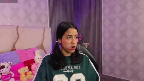 Snapshot of joselyn_tay chatting on 05/13/26, 01:19 Joselyn online show from 05/13/26, 01:19
