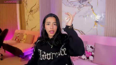 Snapshot of joselyn_tay chatting on 06/03/26, 12:52 Joselyn online show from 06/03/26, 12:52