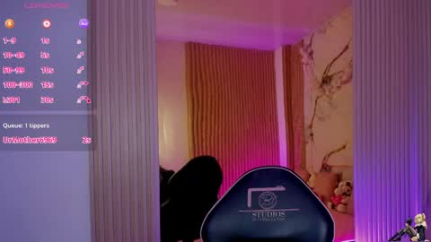 Snapshot of joselyn_tay chatting on 06/05/26, 12:00 Joselyn online show from 06/05/26, 12:00