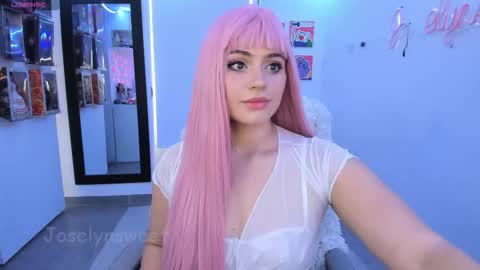 Snapshot of joselynsweet chatting on 03/17/26, 05:38 Sofia Garcia online show from 03/17/26, 05:38