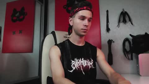 Snapshot of joseph__quinn chatting on 09/19/25, 08:49 Master Joseph online show from 09/19/25, 08:49