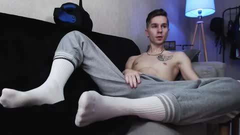 Snapshot of joseph__quinn chatting on 11/16/25, 08:09 Master Joseph online show from 11/16/25, 08:09