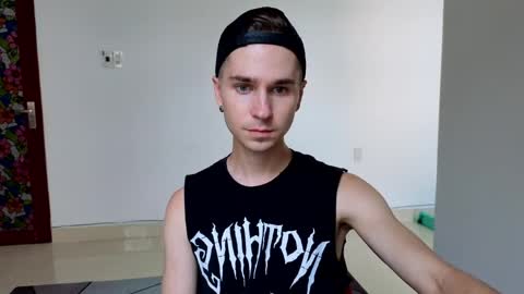 Snapshot of joseph__quinn chatting on 04/16/26, 09:32 Master Joseph online show from 04/16/26, 09:32