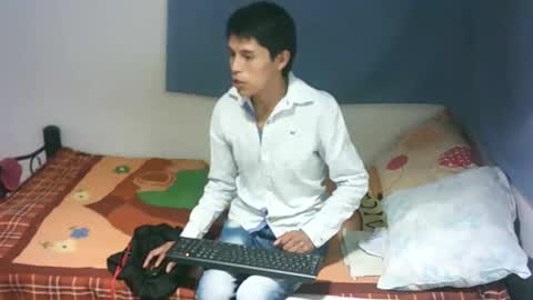 thomas y joseph online show from 02/05/25, 03:13