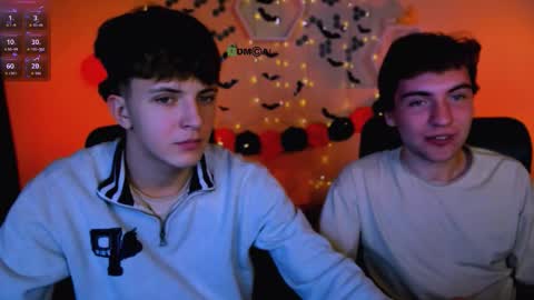 joseph_bear_ online show from 11/01/25, 07:49