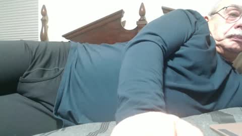 Snapshot of josephgr2021 chatting on 12/15/24, 02:41 josephgr2021 online show from 12/15/24, 02:41