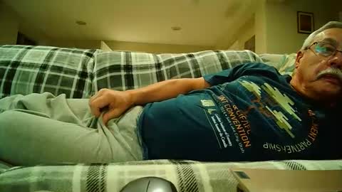 Snapshot of josephgr2021 chatting on 11/22/25, 02:54 josephgr2021 online show from 11/22/25, 02:54