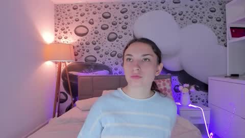 Josephine online show from 04/03/26, 12:14