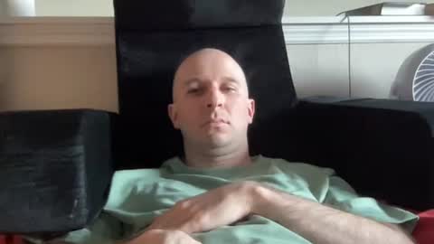Snapshot of josephjohnson1829 chatting on 05/04/26, 12:12 Joseph Johnson online show from 05/04/26, 12:12