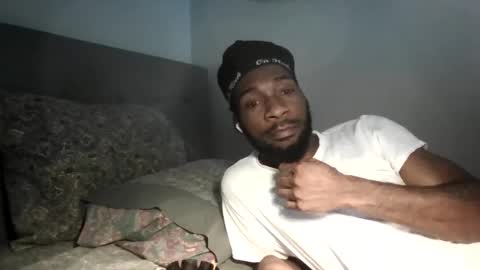 Snapshot of josephlongwat29 chatting on 04/26/26, 10:29 josephlongwat29 online show from 04/26/26, 10:29