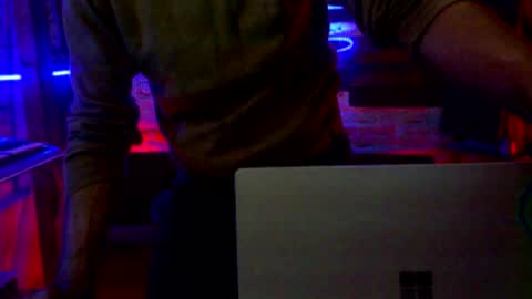 Joseph rivietti online show from 11/06/25, 08:15