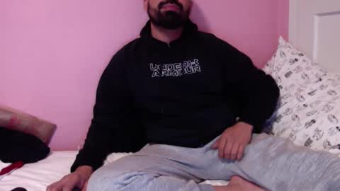 Snapshot of josephs1990 chatting on 02/13/25, 11:26 josephs1990 online show from 02/13/25, 11:26