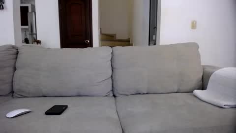 josezaens_ online show from 09/11/25, 08:25