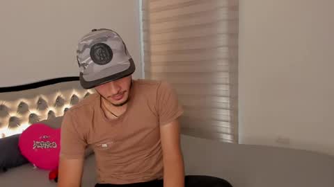 Dilany Josh online show from 02/18/25, 02:06