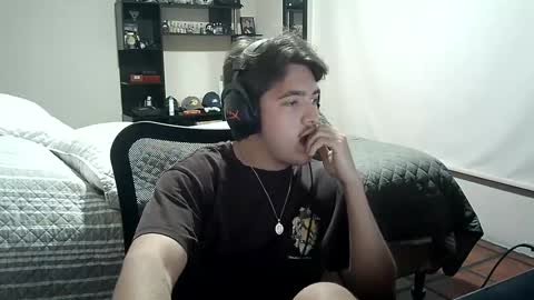 Snapshot of josh_fucks420 chatting on 02/05/25, 04:37 Josh online show from 02/05/25, 04:37