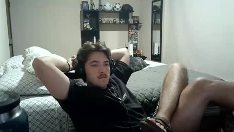 Snapshot of josh_fucks420 chatting on 02/06/25, 04:53 Josh online show from 02/06/25, 04:53