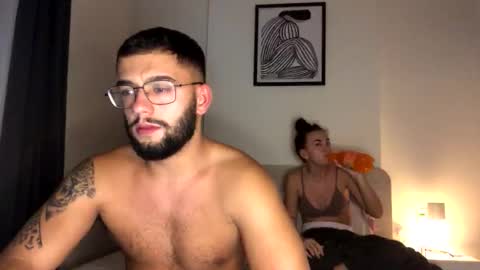 josh_xo online show from 09/15/25, 06:19