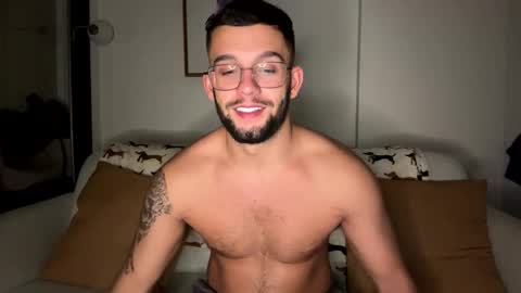 Snapshot of josh_xo chatting on 12/02/25, 06:14 josh_xo online show from 12/02/25, 06:14