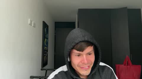 Nicolas online show from 02/17/25, 10:14