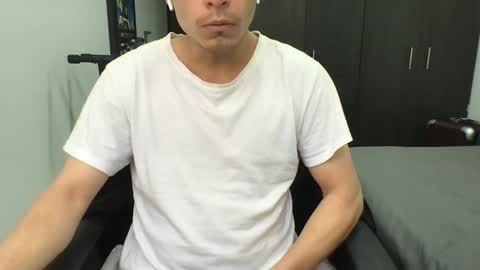 Nicolas online show from 02/26/25, 05:07