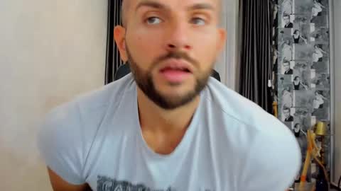 joshuamuscle69 online show from 12/20/24, 09:54