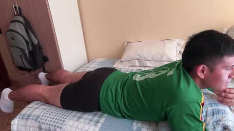 Snapshot of joshuatls08 chatting on 10/17/25, 04:53 joshuatls08 online show from 10/17/25, 04:53