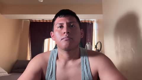 Snapshot of joshuatls08 chatting on 10/26/25, 04:13 joshuatls08 online show from 10/26/25, 04:13