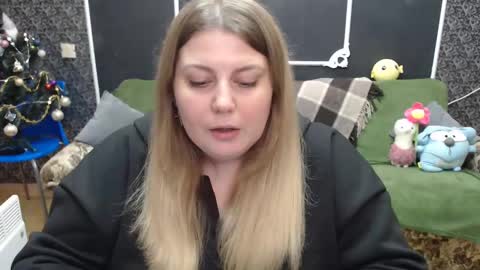 josiesun771 online show from 12/29/24, 04:40