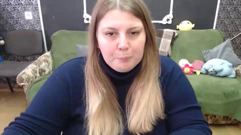 josiesun771 online show from 02/22/25, 10:51