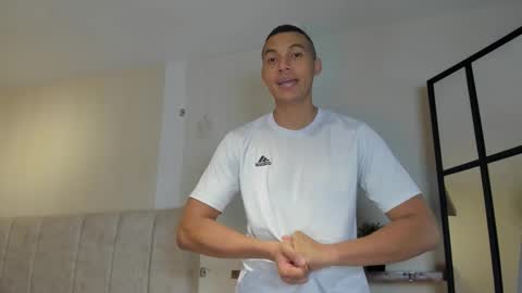 Snapshot of josseph_smit chatting on 03/23/26, 01:53 Joseeph online show from 03/23/26, 01:53