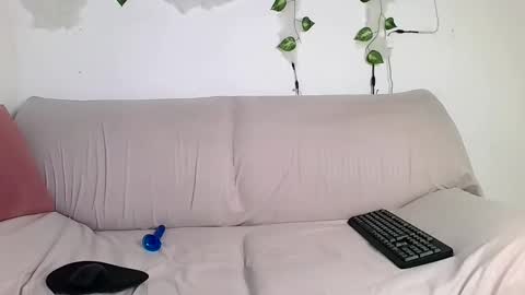 jostin_dark02 online show from 02/16/25, 07:49